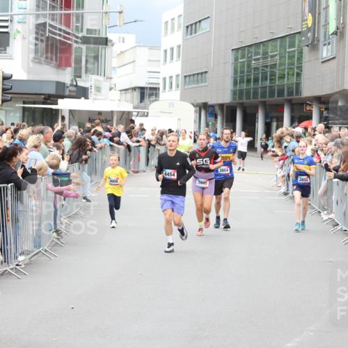 12.06.2026 - Holstenköstenlauf Andreas Tolksdorf http://msf.ph/oto/9744717 12.06.2026 17:57:16 Laufen 4813, 4008, 4454, 3895, 3854, 3855 meine-sportfotos.de