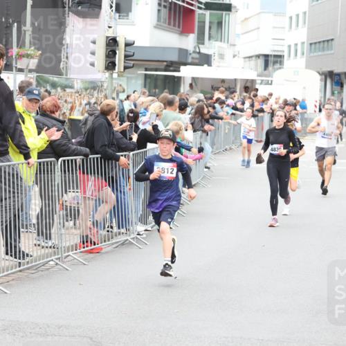 12.06.2026 - Holstenköstenlauf Andreas Tolksdorf http://msf.ph/oto/9744736 12.06.2026 17:57:36 Laufen 2812, 4830, 4409, 3794 meine-sportfotos.de