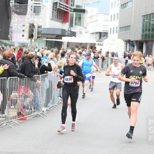 12.06.2026 - Holstenköstenlauf Andreas Tolksdorf http://msf.ph/oto/9744739 12.06.2026 17:57:38 Laufen 4839, 3156, 4409, 3794 meine-sportfotos.de