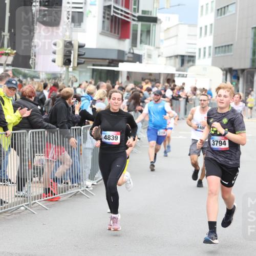 12.06.2026 - Holstenköstenlauf Andreas Tolksdorf http://msf.ph/oto/9744740 12.06.2026 17:57:38 Laufen 4839, 11, 3156, 440, 3794 meine-sportfotos.de