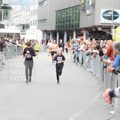 12.06.2026 - Holstenköstenlauf Andreas Tolksdorf http://msf.ph/oto/9744750 12.06.2026 17:57:45 Laufen 4106, 3635, 4559 meine-sportfotos.de