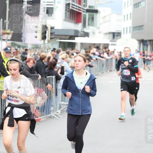 12.06.2026 - Holstenköstenlauf Andreas Tolksdorf http://msf.ph/oto/9744761 12.06.2026 17:57:58 Laufen 3742, 33 meine-sportfotos.de