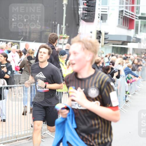12.06.2026 - Holstenköstenlauf Andreas Tolksdorf http://msf.ph/oto/9744781 12.06.2026 17:58:14 Laufen 35 meine-sportfotos.de