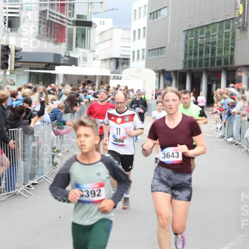 12.06.2026 - Holstenköstenlauf Andreas Tolksdorf http://msf.ph/oto/9744787 12.06.2026 17:58:17 Laufen 258, 392, 3666, 3643 meine-sportfotos.de