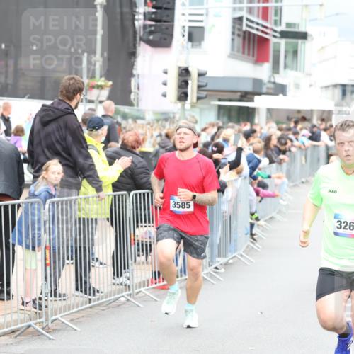 12.06.2026 - Holstenköstenlauf Andreas Tolksdorf http://msf.ph/oto/9744791 12.06.2026 17:58:20 Laufen 3585, 3264 meine-sportfotos.de