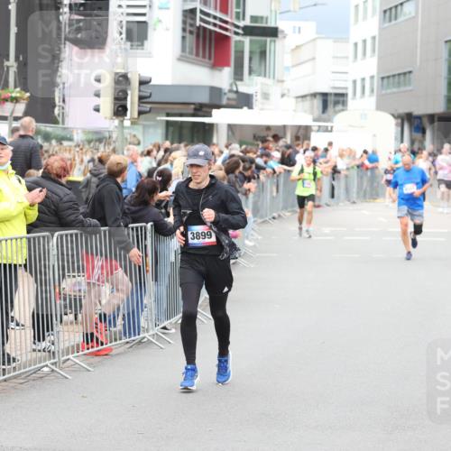 12.06.2026 - Holstenköstenlauf Andreas Tolksdorf http://msf.ph/oto/9744796 12.06.2026 17:58:23 Laufen 3899 meine-sportfotos.de