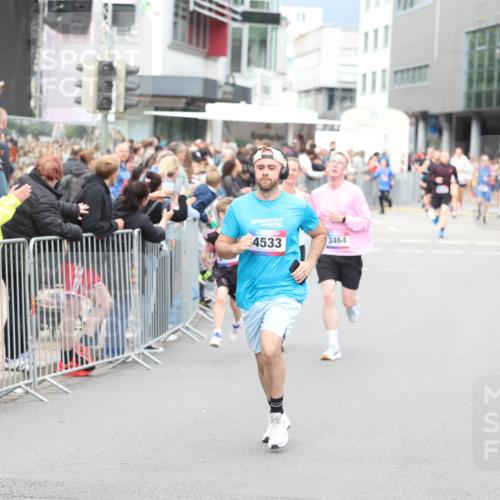 12.06.2026 - Holstenköstenlauf Andreas Tolksdorf http://msf.ph/oto/9744809 12.06.2026 17:58:33 Laufen 4533, 3464 meine-sportfotos.de