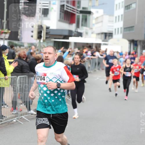 12.06.2026 - Holstenköstenlauf Andreas Tolksdorf http://msf.ph/oto/9744847 12.06.2026 17:59:00 Laufen 4704, 3 meine-sportfotos.de