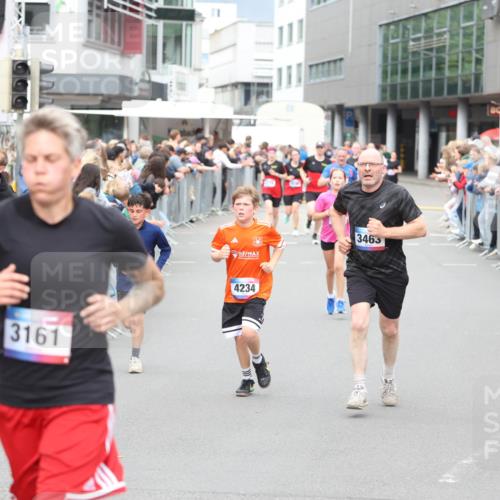 12.06.2026 - Holstenköstenlauf Andreas Tolksdorf http://msf.ph/oto/9744860 12.06.2026 17:59:11 Laufen 3161, 4234, 3463 meine-sportfotos.de
