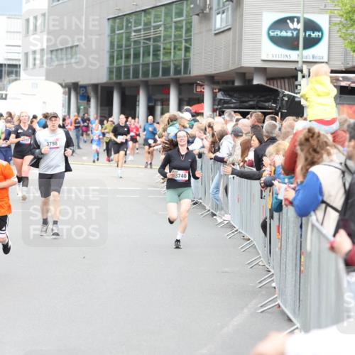 12.06.2026 - Holstenköstenlauf Andreas Tolksdorf http://msf.ph/oto/9744968 12.06.2026 18:00:39 Laufen 340, 202, 3798, 3740 meine-sportfotos.de