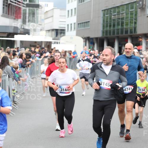 12.06.2026 - Holstenköstenlauf Andreas Tolksdorf http://msf.ph/oto/9744992 12.06.2026 18:00:56 Laufen 3385, 3792, 314, 3145, 4741, 3134 meine-sportfotos.de