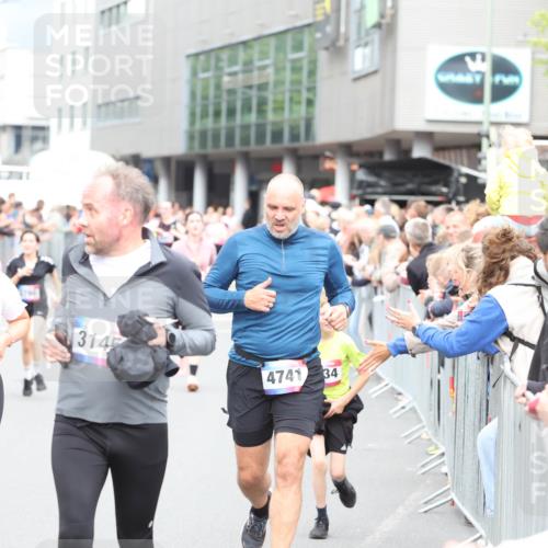 12.06.2026 - Holstenköstenlauf Andreas Tolksdorf http://msf.ph/oto/9744993 12.06.2026 18:00:57 Laufen 314, 144, 4741, 34 meine-sportfotos.de