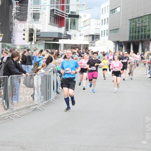 12.06.2026 - Holstenköstenlauf Andreas Tolksdorf http://msf.ph/oto/9744999 12.06.2026 18:01:06 Laufen 3805, 3801, 3873, 362 meine-sportfotos.de