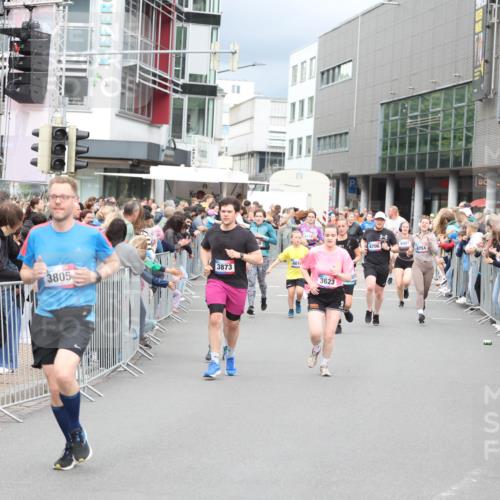 12.06.2026 - Holstenköstenlauf Andreas Tolksdorf http://msf.ph/oto/9745002 12.06.2026 18:01:08 Laufen 3805, 3873, 4010, 3623, 4706, 4907, 4751 meine-sportfotos.de