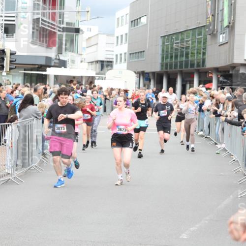 12.06.2026 - Holstenköstenlauf Andreas Tolksdorf http://msf.ph/oto/9745004 12.06.2026 18:01:09 Laufen 3873, 4281, 3623, 4706, 4751 meine-sportfotos.de
