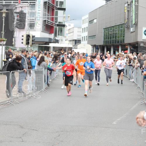 12.06.2026 - Holstenköstenlauf Andreas Tolksdorf http://msf.ph/oto/9745022 12.06.2026 18:01:19 Laufen 3984, 4917, 3997, 4414 meine-sportfotos.de