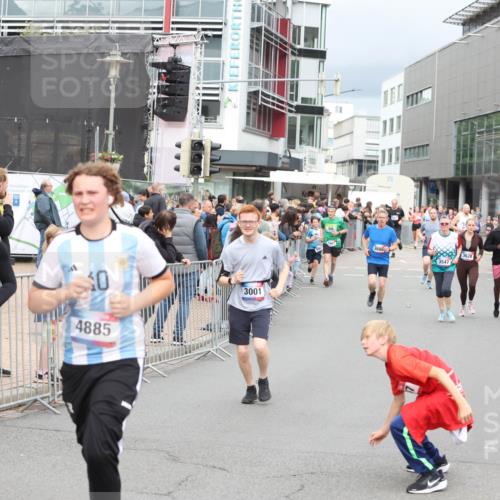 12.06.2026 - Holstenköstenlauf Andreas Tolksdorf http://msf.ph/oto/9745063 12.06.2026 18:01:47 Laufen 4638, 0, 4885, 3001, 3686, 3547 meine-sportfotos.de