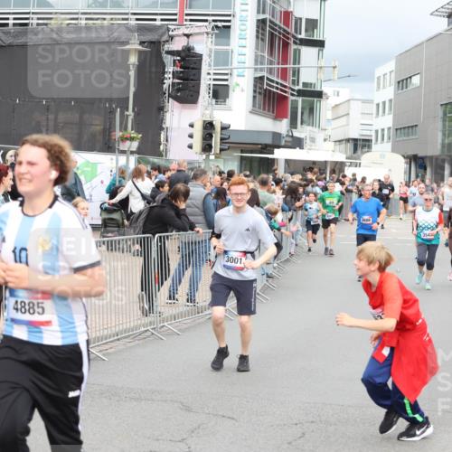 12.06.2026 - Holstenköstenlauf Andreas Tolksdorf http://msf.ph/oto/9745064 12.06.2026 18:01:47 Laufen 10, 4885, 3001, 3547, 362 meine-sportfotos.de