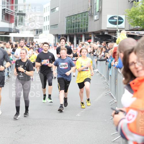 12.06.2026 - Holstenköstenlauf Andreas Tolksdorf http://msf.ph/oto/9745086 12.06.2026 18:02:03 Laufen 4591, 4769, 265 meine-sportfotos.de