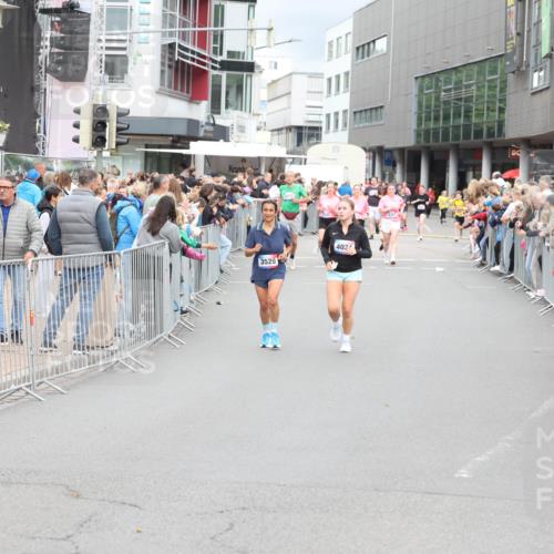 12.06.2026 - Holstenköstenlauf Andreas Tolksdorf http://msf.ph/oto/9745103 12.06.2026 18:02:18 Laufen 44, 3529, 403 meine-sportfotos.de