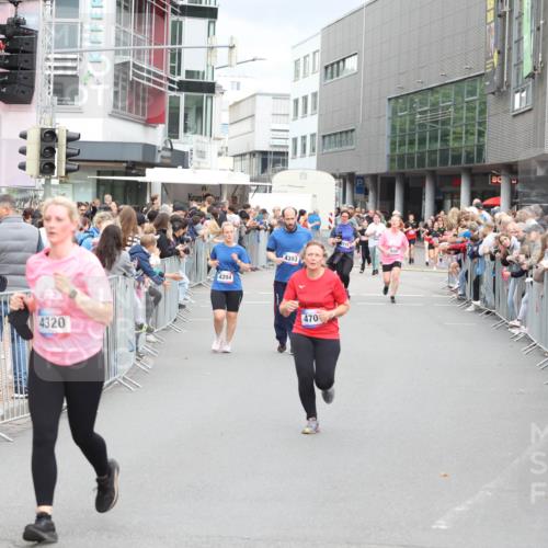 12.06.2026 - Holstenköstenlauf Andreas Tolksdorf http://msf.ph/oto/9745137 12.06.2026 18:02:45 Laufen 20, 4320, 4394, 4393, 470, 3775, 4347 meine-sportfotos.de
