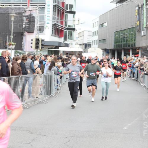 12.06.2026 - Holstenköstenlauf Andreas Tolksdorf http://msf.ph/oto/9745153 12.06.2026 18:02:57 Laufen 4347, 3614, 4081, 4303, 4080 meine-sportfotos.de