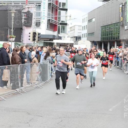 12.06.2026 - Holstenköstenlauf Andreas Tolksdorf http://msf.ph/oto/9745154 12.06.2026 18:02:58 Laufen 11, 26, 3614, 4081, 4080, 4303 meine-sportfotos.de