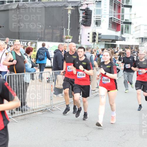 12.06.2026 - Holstenköstenlauf Andreas Tolksdorf http://msf.ph/oto/9745168 12.06.2026 18:03:04 Laufen 4303, 26, 43, 4304, 4300, 3868, 425, 4306 meine-sportfotos.de