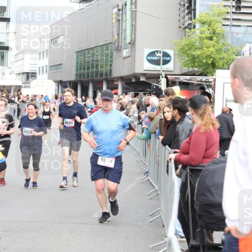 12.06.2026 - Holstenköstenlauf Andreas Tolksdorf http://msf.ph/oto/9745217 12.06.2026 18:03:47 Laufen 4027, 4929, 4028, 4031, 4914 meine-sportfotos.de