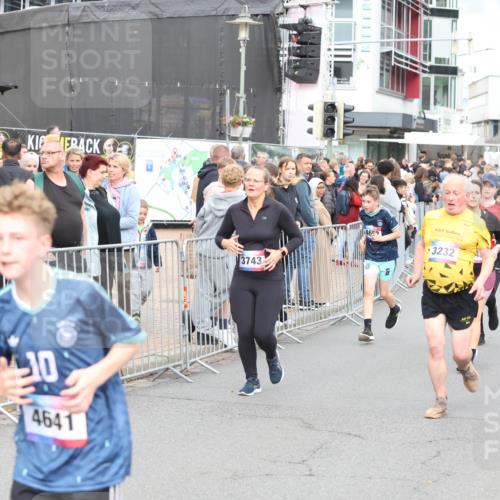 12.06.2026 - Holstenköstenlauf Andreas Tolksdorf http://msf.ph/oto/9745265 12.06.2026 18:04:28 Laufen 10, 4641, 3743, 46, 3232 meine-sportfotos.de