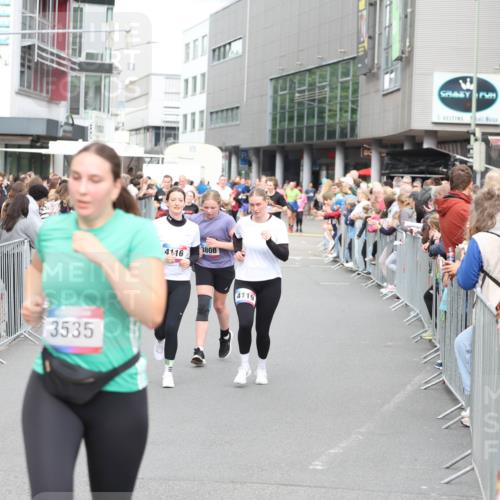12.06.2026 - Holstenköstenlauf Andreas Tolksdorf http://msf.ph/oto/9745287 12.06.2026 18:04:57 Laufen 3535, 4116, 3808, 4119 meine-sportfotos.de
