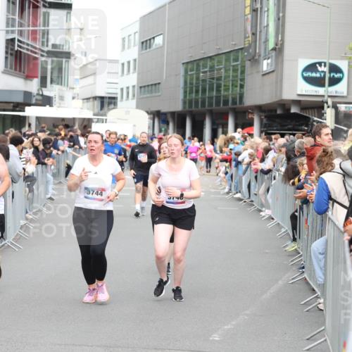 12.06.2026 - Holstenköstenlauf Andreas Tolksdorf http://msf.ph/oto/9745304 12.06.2026 18:05:07 Laufen 4408, 3744, 4717 meine-sportfotos.de