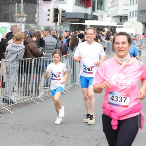 12.06.2026 - Holstenköstenlauf Andreas Tolksdorf http://msf.ph/oto/9745331 12.06.2026 18:05:30 Laufen 14, 4764, 4763, 4337, 4553 meine-sportfotos.de