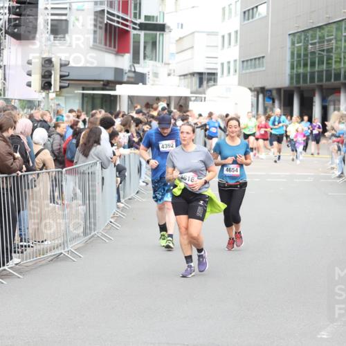 12.06.2026 - Holstenköstenlauf Andreas Tolksdorf http://msf.ph/oto/9745339 12.06.2026 18:05:36 Laufen 4392, 3616, 4654 meine-sportfotos.de