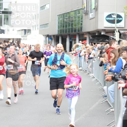 12.06.2026 - Holstenköstenlauf Andreas Tolksdorf http://msf.ph/oto/9745356 12.06.2026 18:05:48 Laufen 4539, 3409, 4282, 3867, 3410, 872 meine-sportfotos.de