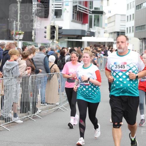 12.06.2026 - Holstenköstenlauf Andreas Tolksdorf http://msf.ph/oto/9745378 12.06.2026 18:06:31 Laufen 26, 3546, 3545, 3988 meine-sportfotos.de