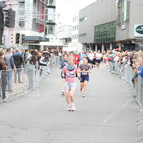 12.06.2026 - Holstenköstenlauf Andreas Tolksdorf http://msf.ph/oto/9745399 12.06.2026 18:06:56 Laufen 3498, 3915 meine-sportfotos.de