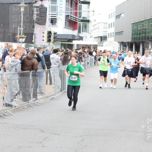 12.06.2026 - Holstenköstenlauf Andreas Tolksdorf http://msf.ph/oto/9745407 12.06.2026 18:07:03 Laufen 4141, 4199, 3226, 3225 meine-sportfotos.de