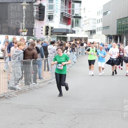 12.06.2026 - Holstenköstenlauf Andreas Tolksdorf http://msf.ph/oto/9745408 12.06.2026 18:07:03 Laufen 4141, 3226, 1225, 199 meine-sportfotos.de