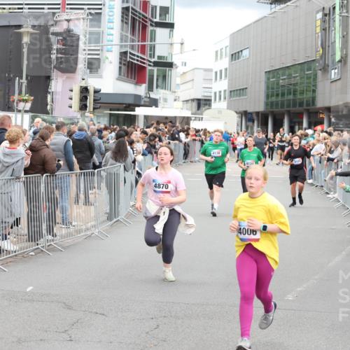 12.06.2026 - Holstenköstenlauf Andreas Tolksdorf http://msf.ph/oto/9745427 12.06.2026 18:07:20 Laufen 29, 4870, 4138, 4134, 4006 meine-sportfotos.de