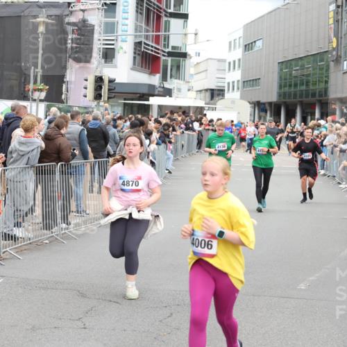 12.06.2026 - Holstenköstenlauf Andreas Tolksdorf http://msf.ph/oto/9745429 12.06.2026 18:07:21 Laufen 4870, 4006, 4138, 41, 4105 meine-sportfotos.de
