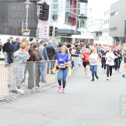 12.06.2026 - Holstenköstenlauf Andreas Tolksdorf http://msf.ph/oto/9745438 12.06.2026 18:07:32 Laufen 3030, 3994, 717, 4646, 494 meine-sportfotos.de
