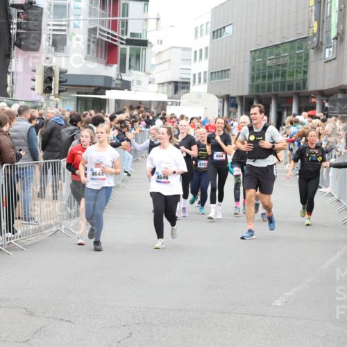 12.06.2026 - Holstenköstenlauf Andreas Tolksdorf http://msf.ph/oto/9745443 12.06.2026 18:07:35 Laufen 4644, 4646, 4793, 494, 718 meine-sportfotos.de