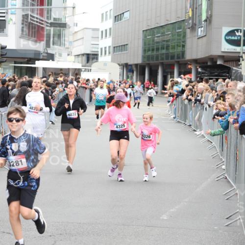 12.06.2026 - Holstenköstenlauf Andreas Tolksdorf http://msf.ph/oto/9745466 12.06.2026 18:08:00 Laufen 280, 3281, 483, 4832, 4325, 4326 meine-sportfotos.de