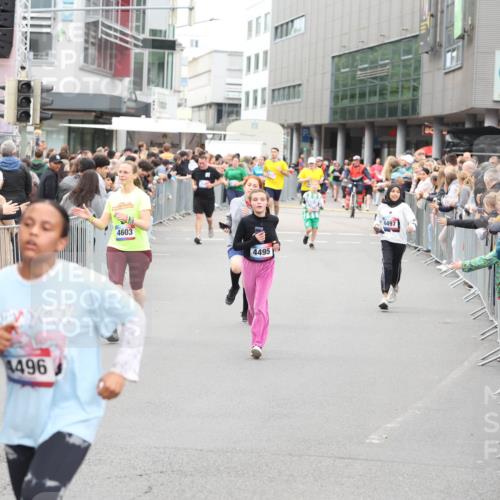 12.06.2026 - Holstenköstenlauf Andreas Tolksdorf http://msf.ph/oto/9745474 12.06.2026 18:08:11 Laufen 496, 4603, 4495, 4497 meine-sportfotos.de