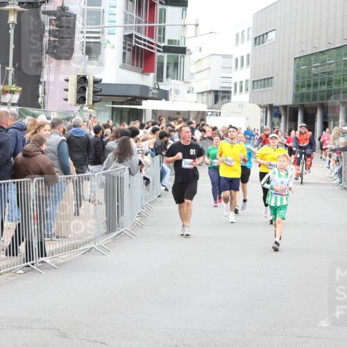 12.06.2026 - Holstenköstenlauf Andreas Tolksdorf http://msf.ph/oto/9745481 12.06.2026 18:08:16 Laufen 01, 3580, 413, 4022, 4024 meine-sportfotos.de