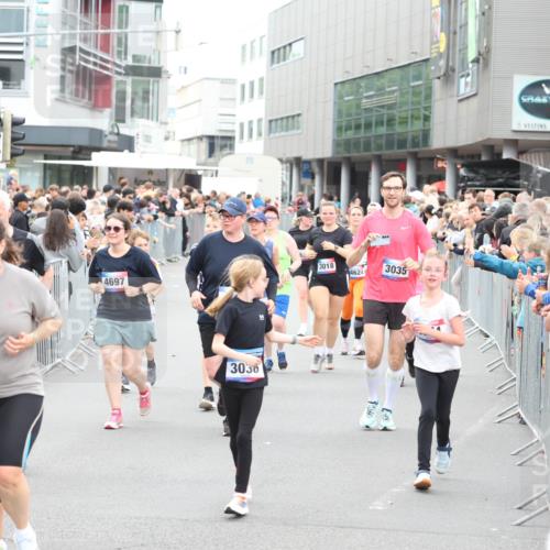 12.06.2026 - Holstenköstenlauf Andreas Tolksdorf http://msf.ph/oto/9745494 12.06.2026 18:08:37 Laufen 4697, 3030, 3018, 4624, 3035 meine-sportfotos.de