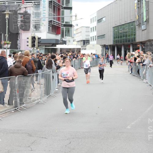 12.06.2026 - Holstenköstenlauf Andreas Tolksdorf http://msf.ph/oto/9745524 12.06.2026 18:09:19 Laufen 3538, 4271, 443 meine-sportfotos.de