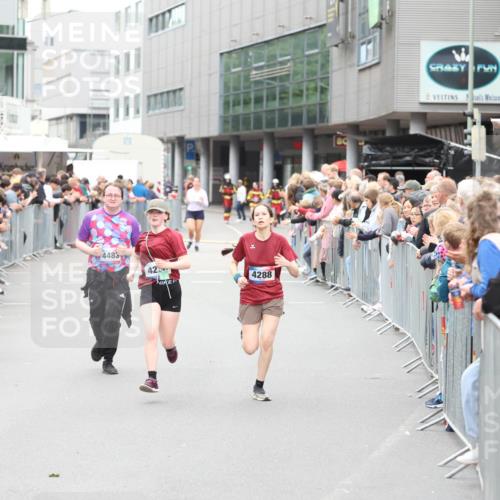 12.06.2026 - Holstenköstenlauf Andreas Tolksdorf http://msf.ph/oto/9745536 12.06.2026 18:09:34 Laufen 4483, 42, 4288 meine-sportfotos.de