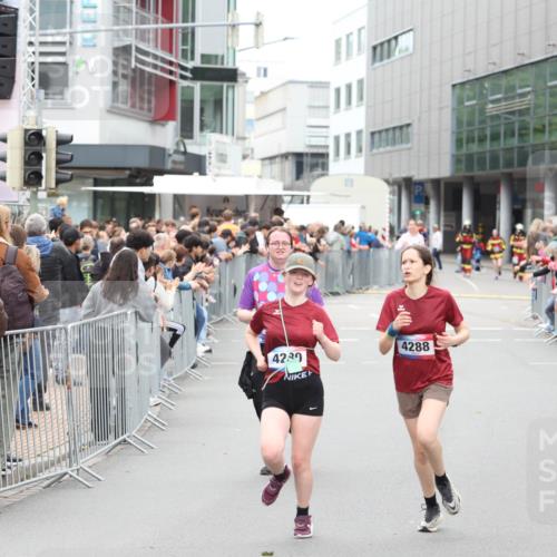 12.06.2026 - Holstenköstenlauf Andreas Tolksdorf http://msf.ph/oto/9745538 12.06.2026 18:09:35 Laufen 42, 30, 4288 meine-sportfotos.de